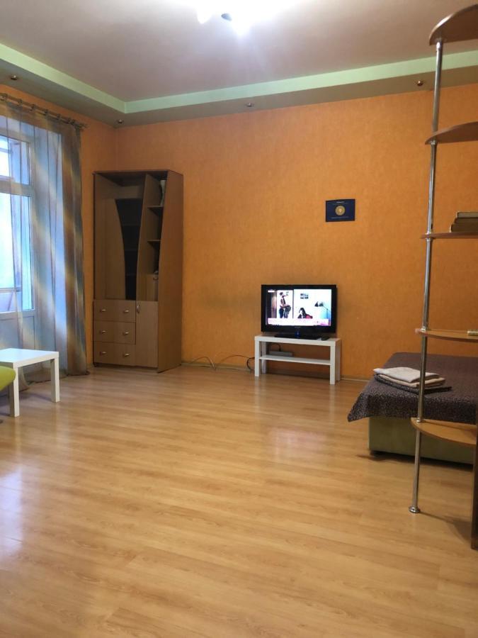 Квартира-Студия На Котляра Carcóvia Exterior foto